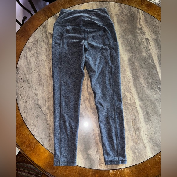 Fabletics and north face legging bundle size: small - Picture 7 of 9